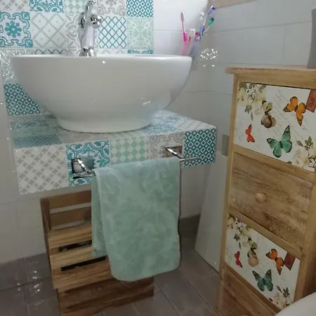 4sisters' Open Space Apartman Aradeo